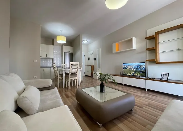 Serene At Delijorgji Apartman Tirana